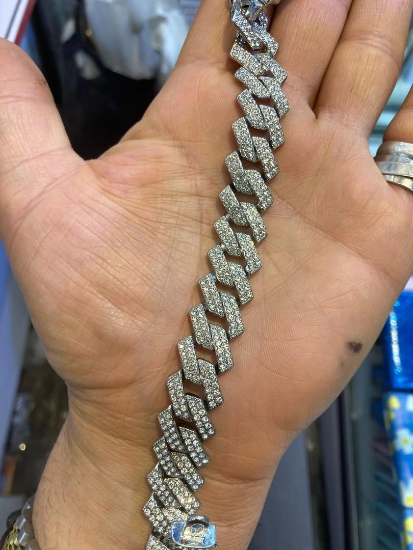 ساعت فول نگین